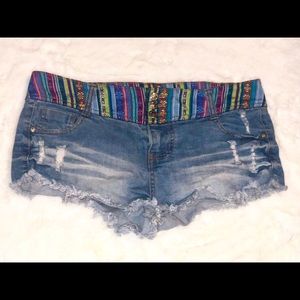 BLUE DENIM SHORT-SHORTS w/ COLORED WAISTBAND